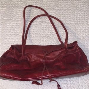 Burgundy shoulder bag